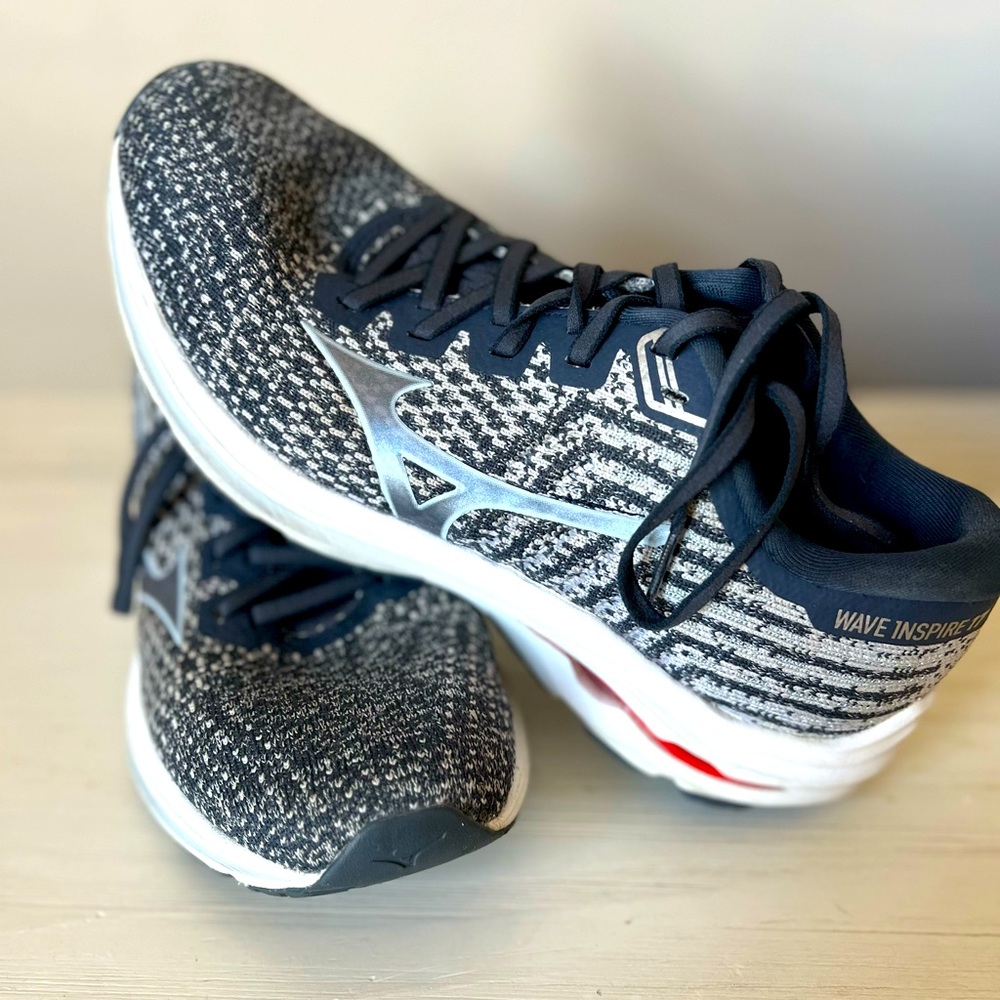 Mizuno Wave Inspire 17 Women’s Running Shoe